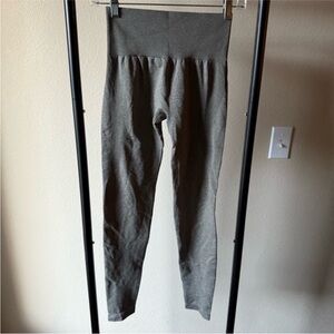 NVGTN Women's Leggings